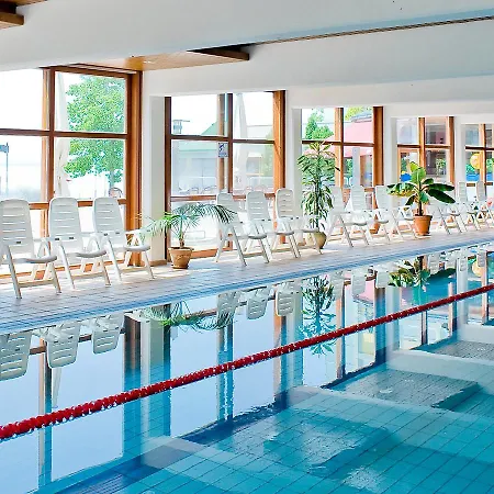בית נופש Holiday Club Tihany-2 טיהאני