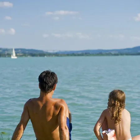 Holiday Club Tihany-2 *