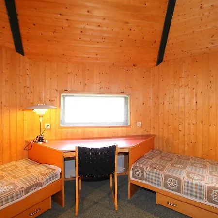 Holiday Club Tihany-2 בית נופש טיהאני